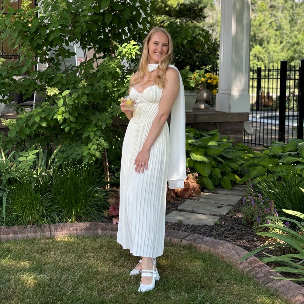 Xs, Amorata Strapless Pleated Georgette Cocktail Dress by House of CB, ivory